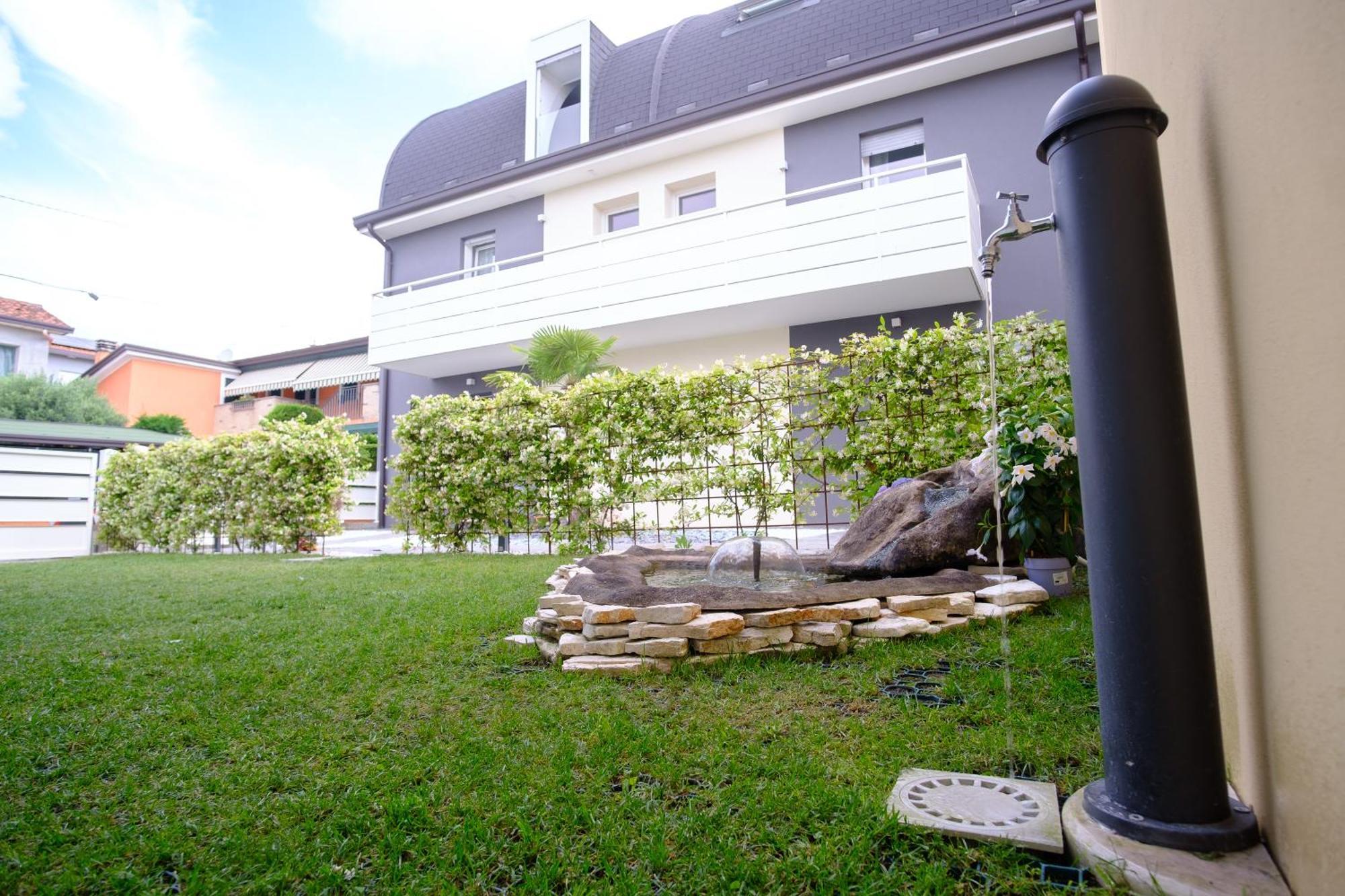 Residence La Torre Appartamento Flower Free Parking Padova Exterior photo